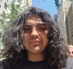 Sebastian Luna