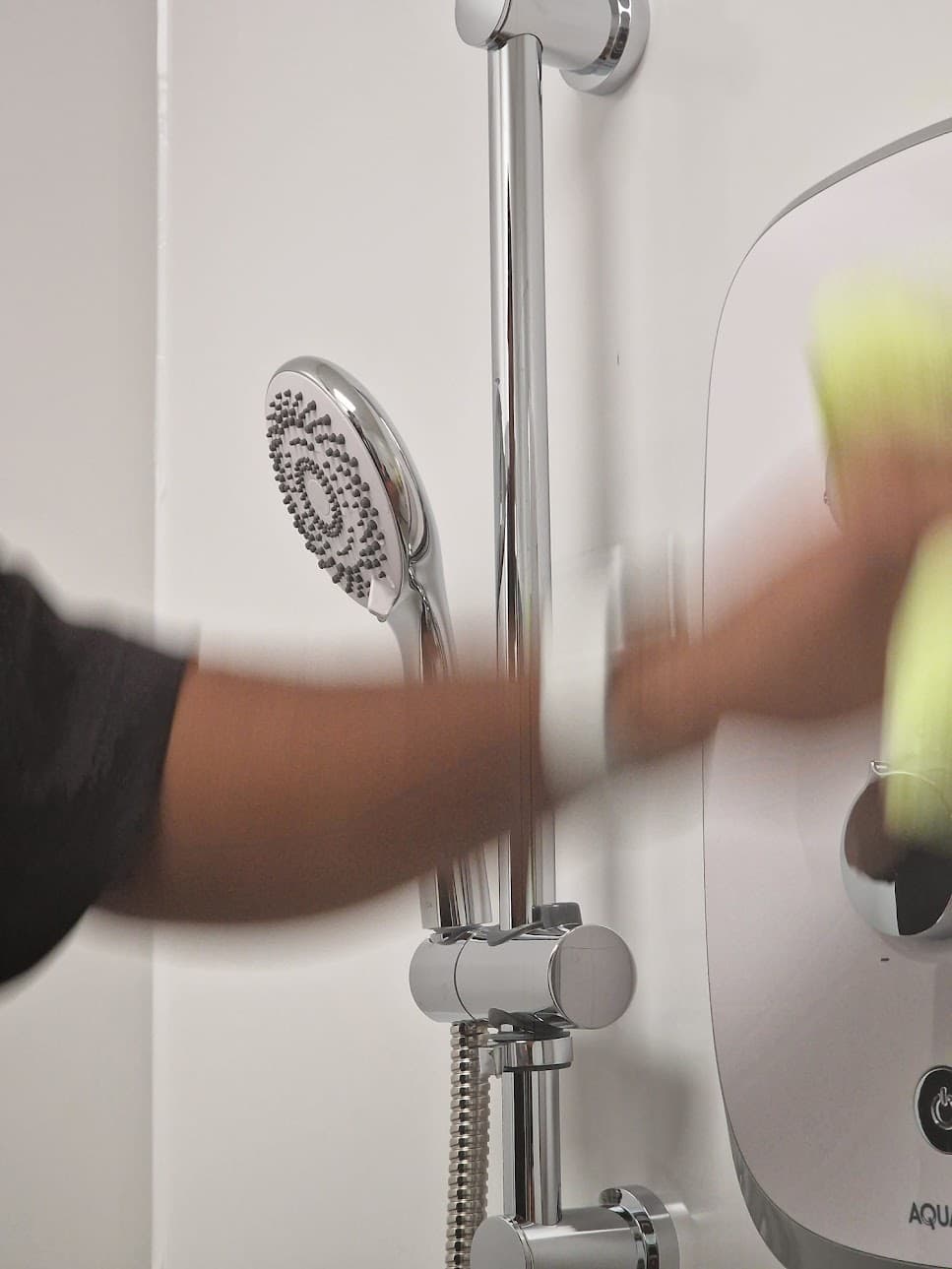 Clean bathroom